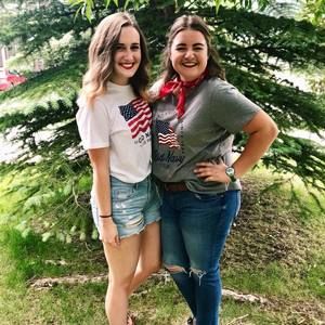 Meet your Posher, Julia